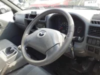 Mazda BONGO VAN лот № 10011 оценка 3.5  с аукциона в Японии 6