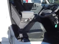 Mazda BONGO VAN лот № 30113 оценка 3.5  с аукциона в Японии 7