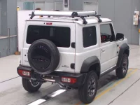 Suzuki JIMNY SIERRA лот № 30069 оценка 4.5  с аукциона в Японии 1