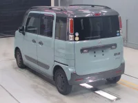 Suzuki SPACIA GEAR лот № 30088 оценка 3  с аукциона в Японии 5