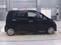 Daihatsu MOVE лот № 30083 оценка 3.5  с аукциона в Японии 2