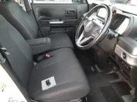 Suzuki SPACIA GEAR лот № 31 оценка RA  с аукциона в Японии 7