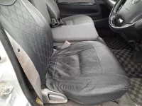 Toyota HIACE VAN лот № 30320 оценка 3  с аукциона в Японии 7