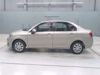 Toyota COROLLA AXIO лот № 30296 оценка 4  с аукциона в Японии 3
