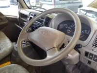 Toyota DYNA лот № 4124 оценка 3.5  с аукциона в Японии 6