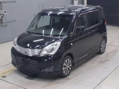 Mitsubishi DELICA D2