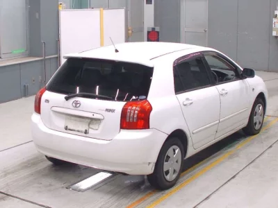 Toyota COROLLA RUNX  с аукциона в Японии