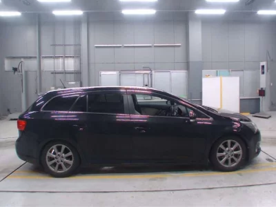 Toyota AVENSIS WAGON
