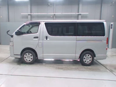 Toyota REGIUS ACE VAN