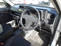 Toyota PROBOX лот № 30382 оценка 3.5  с аукциона в Японии 6