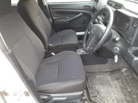 Toyota PROBOX лот № 30377 оценка 3.5  с аукциона в Японии 7