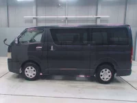 Toyota HIACE VAN лот № 30433 оценка 3.5  с аукциона в Японии 3