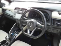 Nissan LEAF лот № 30420 оценка 4  с аукциона в Японии 6