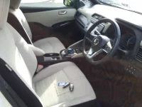 Nissan LEAF лот № 30420 оценка 4  с аукциона в Японии 7