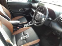 Toyota YARIS CROSS лот № 30388 оценка 3.5  с аукциона в Японии 7