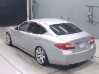 Nissan FUGA лот № 30380 оценка 4.5  с аукциона в Японии 5