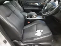 Nissan FUGA лот № 30380 оценка 4.5  с аукциона в Японии 7