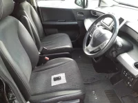 Honda FREED лот № 30415 оценка 4  с аукциона в Японии 7