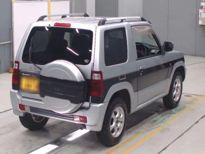 Mitsubishi PAJERO MINI