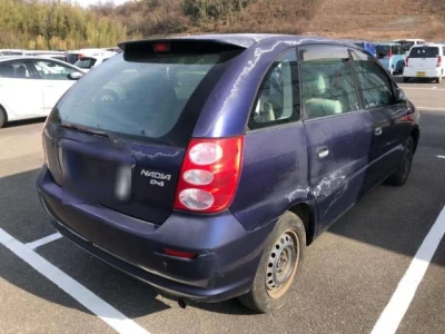 Toyota NADIA