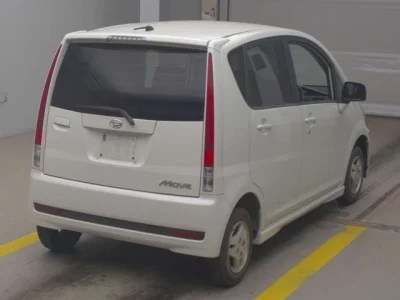 Daihatsu MOVE  с аукциона в Японии