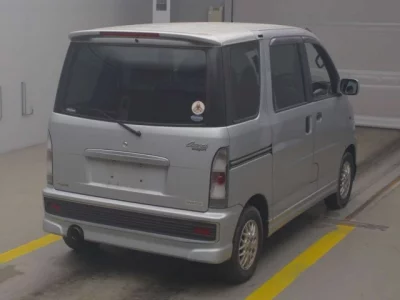 Daihatsu Atrai Wagon  с аукциона в Японии