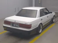 Toyota CROWN лот № 4133 оценка RA  с аукциона в Японии 1