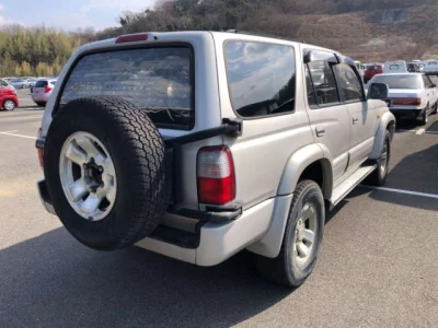 Toyota HILUX SURF  с аукциона в Японии