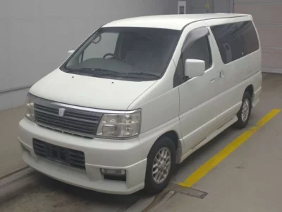 Nissan ELGRAND  с аукциона в Японии