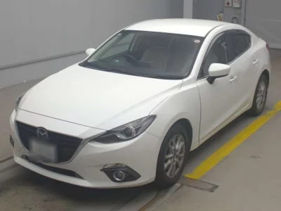 Mazda AXELA  с аукциона в Японии