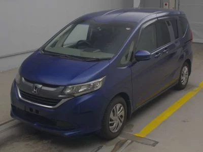 Honda FREED  с аукциона в Японии