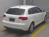 Audi A3 лот № 4287 оценка 3  с аукциона в Японии 1