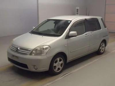 Toyota RAUM