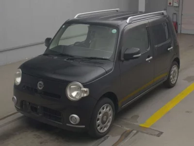 Daihatsu MIRA  с аукциона в Японии