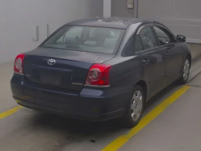 Toyota AVENSIS SEDAN