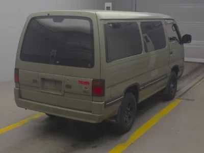 Nissan CARAVAN