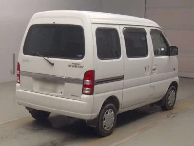 Suzuki EVERY  с аукциона в Японии