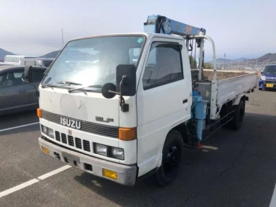 Isuzu ELF