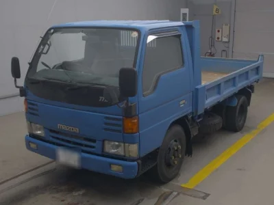 Mazda TITAN  с аукциона в Японии