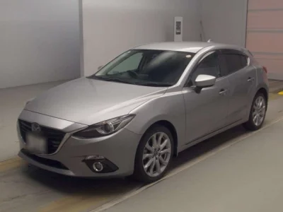 Mazda AXELA  с аукциона в Японии