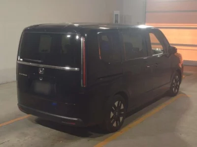 Honda STEP WAGON  с аукциона в Японии