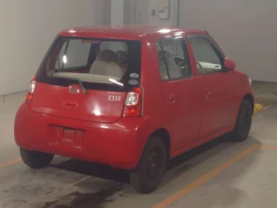 Daihatsu Esse  с аукциона в Японии