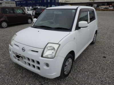 Nissan PINO