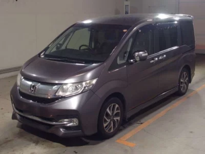 Honda STEP WAGON  с аукциона в Японии