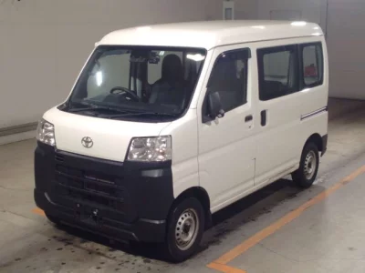 Toyota PIXIS VAN  с аукциона в Японии