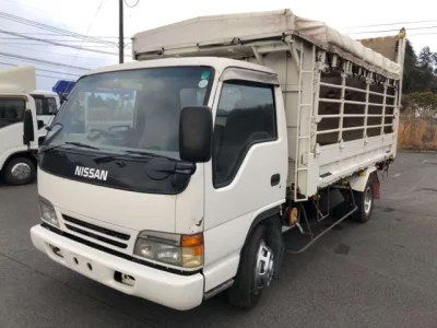 Nissan ATLAS  с аукциона в Японии