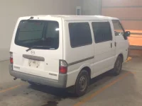 Mazda BONGO VAN лот № 9070 оценка 3.5  с аукциона в Японии 1