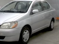 Toyota PLATZ лот № 3022 оценка 4  с аукциона в Японии 3