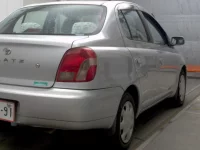 Toyota PLATZ лот № 17002 оценка R  с аукциона в Японии 3