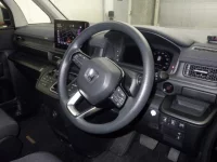 Honda STEP WAGON лот № 6107 оценка 4  с аукциона в Японии 2